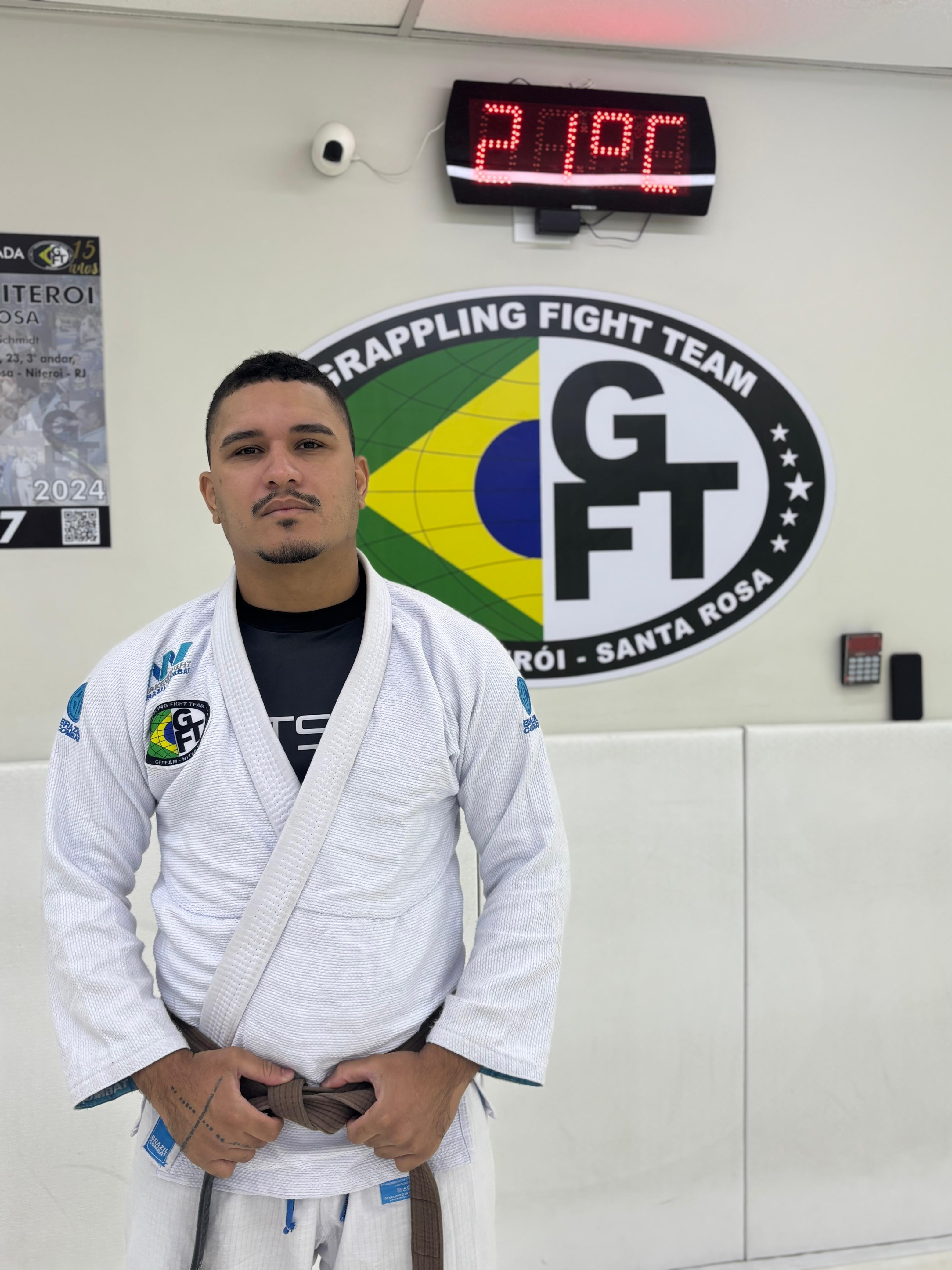 Professor Yan Matos de Barros